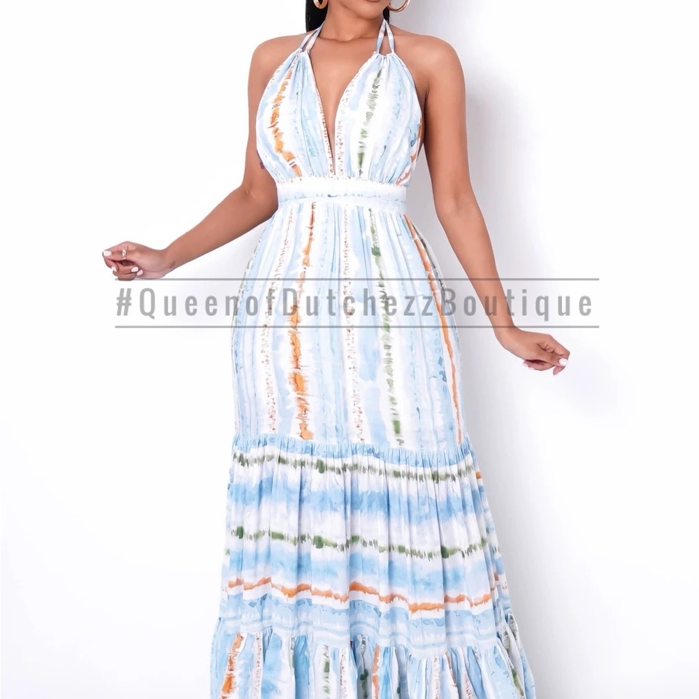 Luxxel Elegant Blue and White Dress